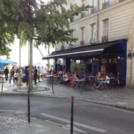 Nice Apartment In Paris Haut Belleville * Paris