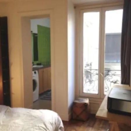 Nice Apartment In Paris Haut Belleville