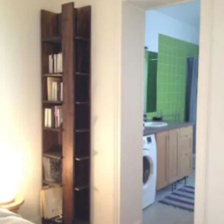 Nice Apartment In Paris Haut Belleville